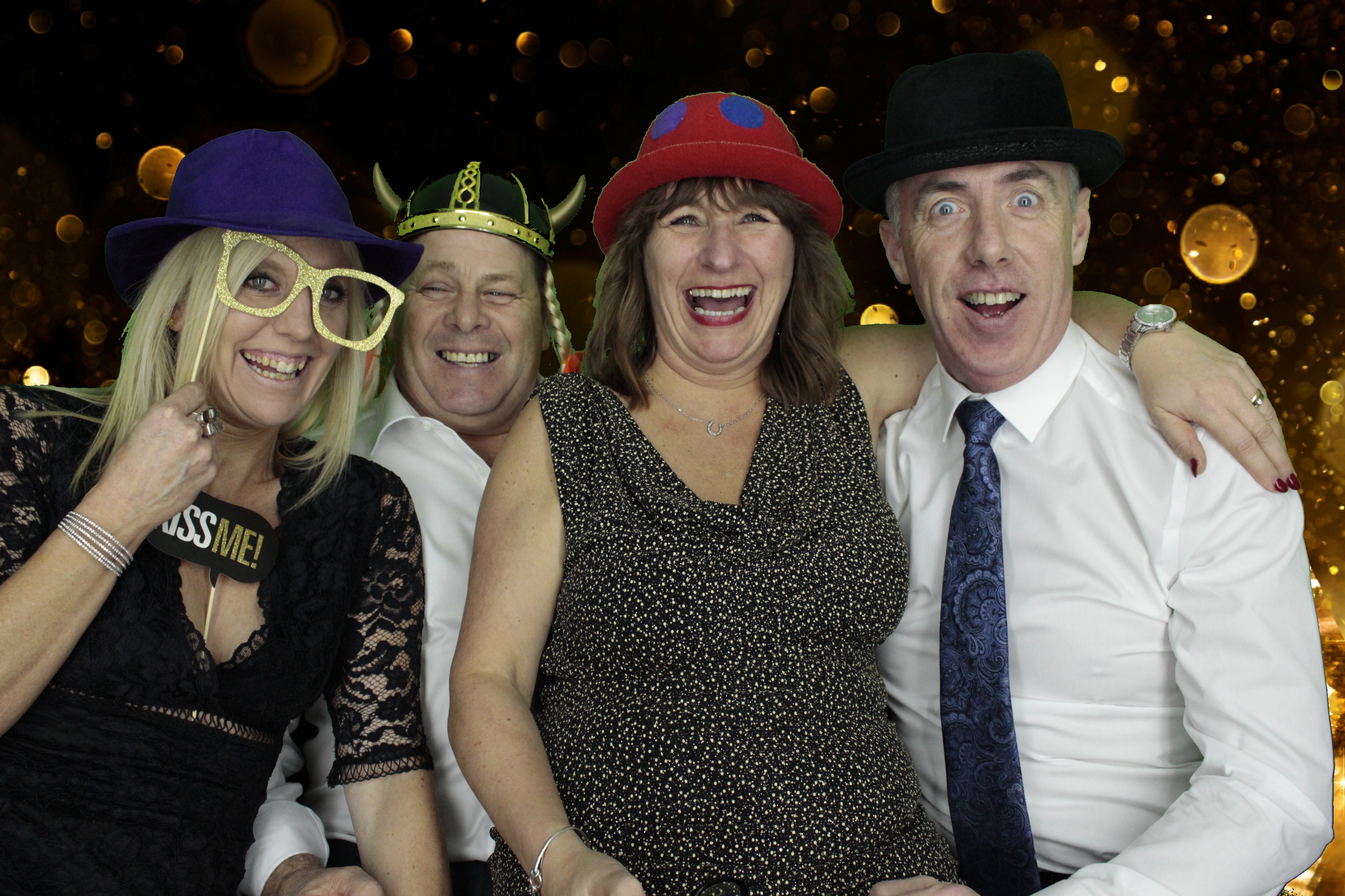 New Years Eve Party Silvermere | View more photos from the event at gallery.myphotoboothexperience.co.uk/u/MyPhotoBoothExperienceLtd/New-Years-Eve-Party-Silvermere
